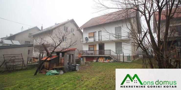 Simpatična kuća s poslovnim prostorom